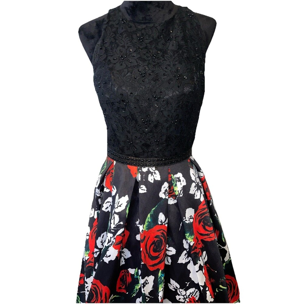 Let's Gown Prom Beaded Sequin Lace Top Red Black Floral Gown Long Dress L-Tall